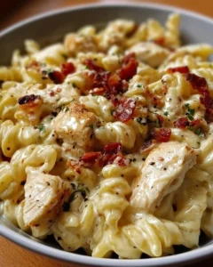 Delicious Chicken Bacon Ranch Pasta with chicken, bacon, and ranch sauce