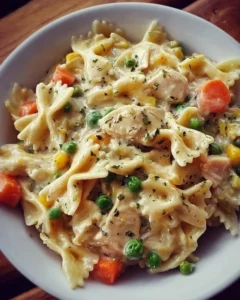 Delicious creamy Chicken Pot Pie Pasta served in a bowl