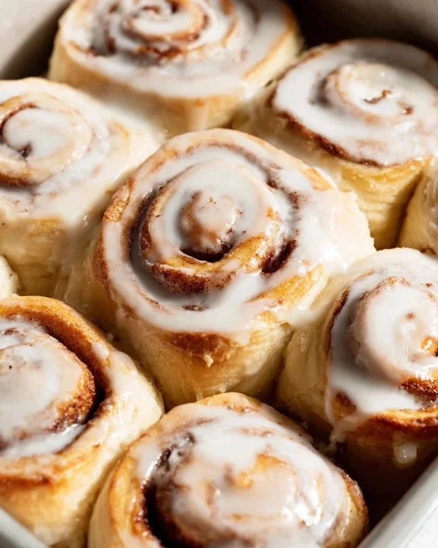BEST Homemade Cinnamon Rolls