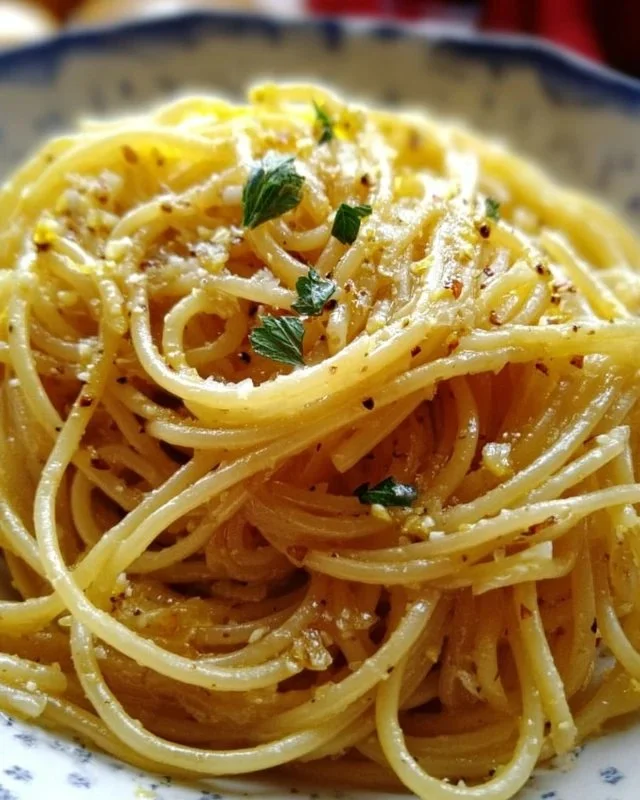 Spaghetti with Garlic and Oil