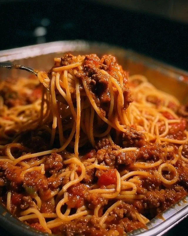 Spaghetti with Hearty Meat Sauce